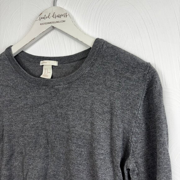 H&M Basic Sweater Gray Knit Long Sleeve Casual Pullover Solid Womens Sweatshirt - Picture 2 of 5